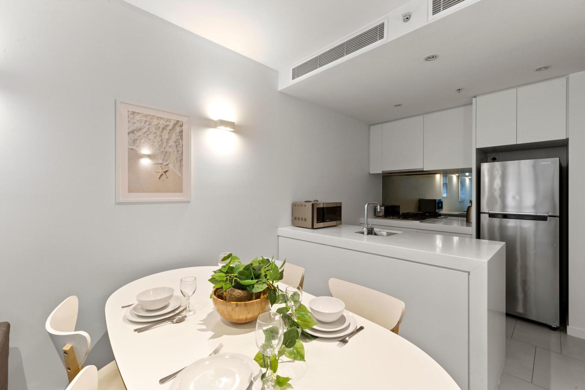A Chic & Comfy 2Br Apt Near Federation Square Мельбурн Экстерьер фото